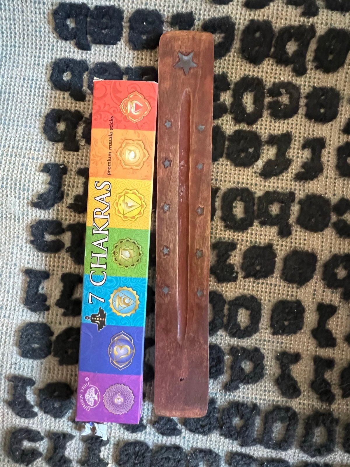 Wierookhouder met 7 Chakra's wierookstokjes, Ophalen of Verzenden, Gebruikt