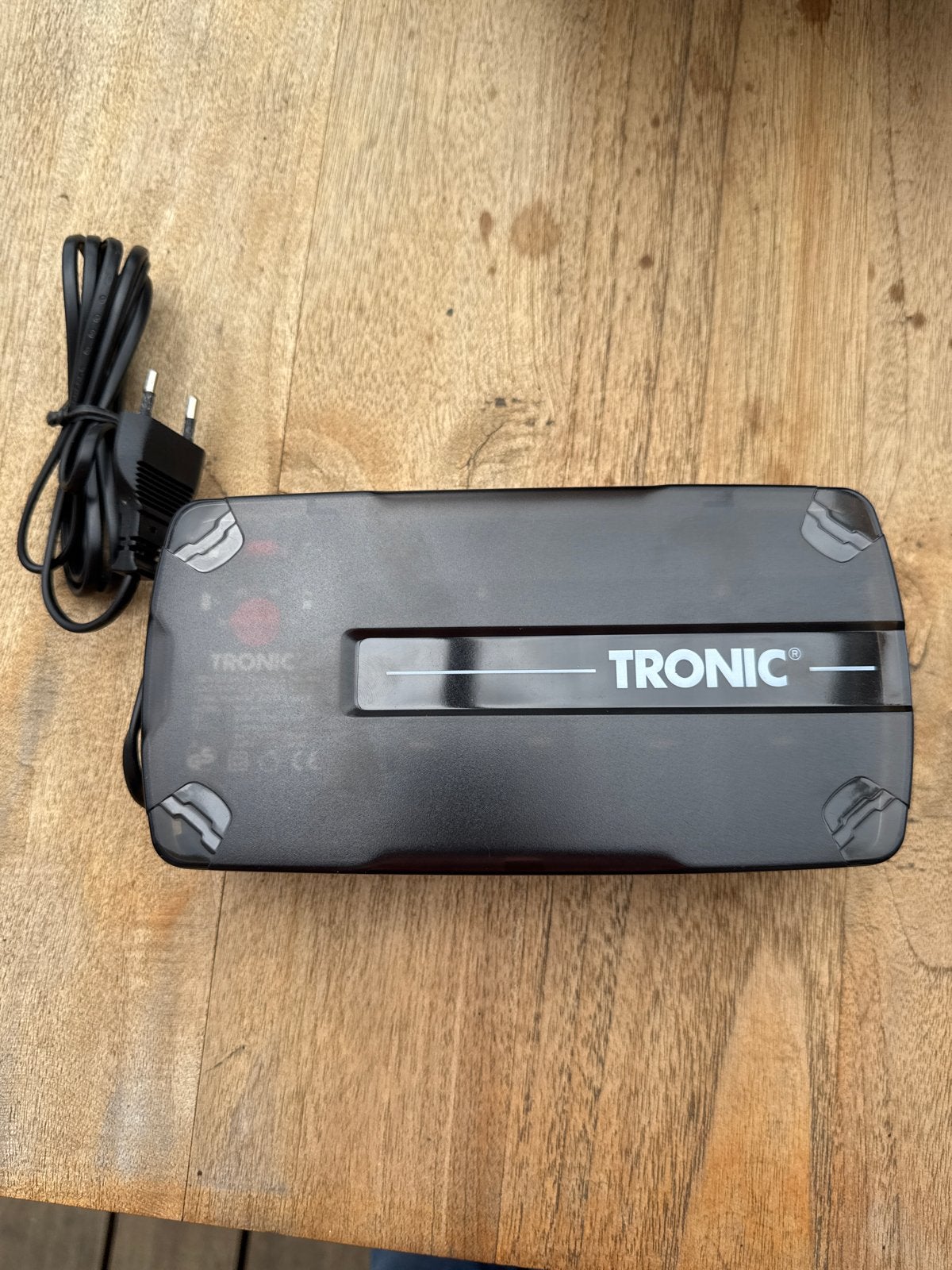 Tronic Universele Acculader KH 967, Ophalen of Verzenden, Nieuw, Oplaadbaar