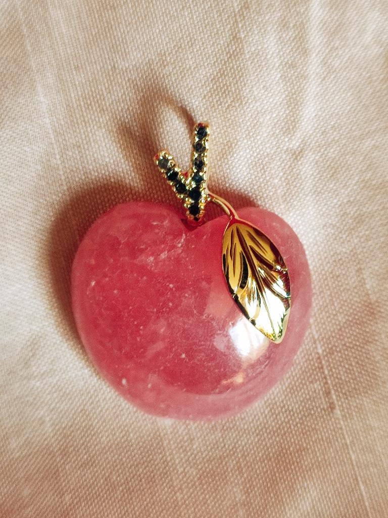 Broche van rhodochrosiet en zwarte diamanten, Overige kleuren, Minder dan 4 cm, Ophalen of Verzenden, Zo goed als nieuw