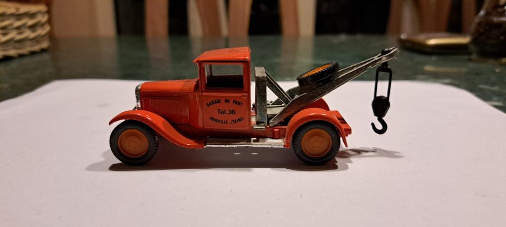 Citroen c4f 1930 1:43, Ophalen of Verzenden, Auto, Solido