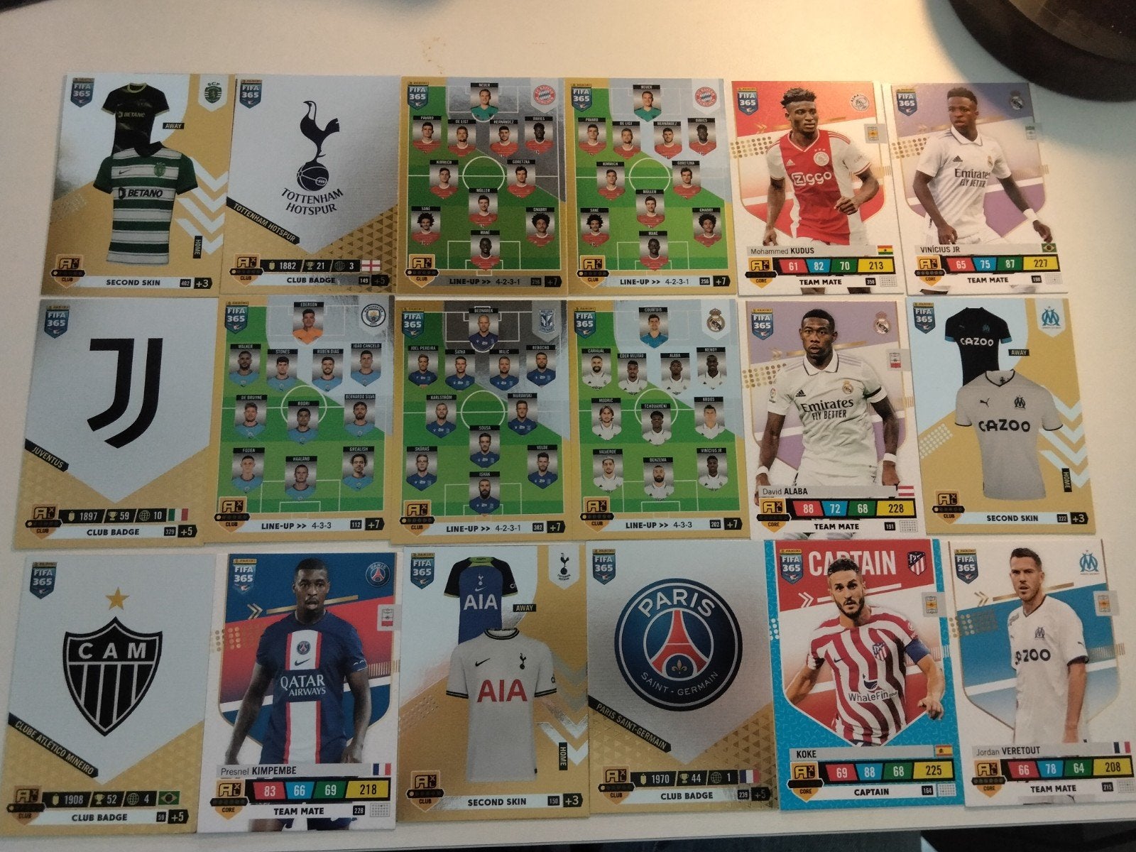 FIFA 365 Adrenalyn XL 2023 Voetbalplaatjes Collectie, Ophalen of Verzenden, Zo goed als nieuw, Buitenlandse clubs, Spelerskaart
