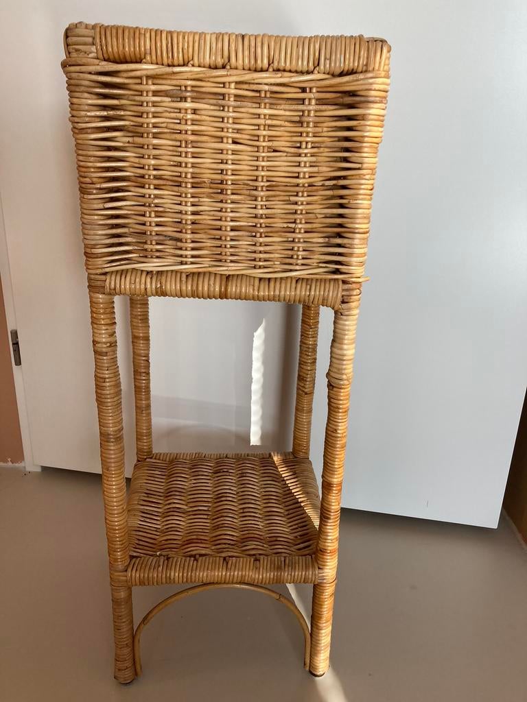 Rotan plantenzuil ophalen zsm, Ophalen, Zo goed als nieuw