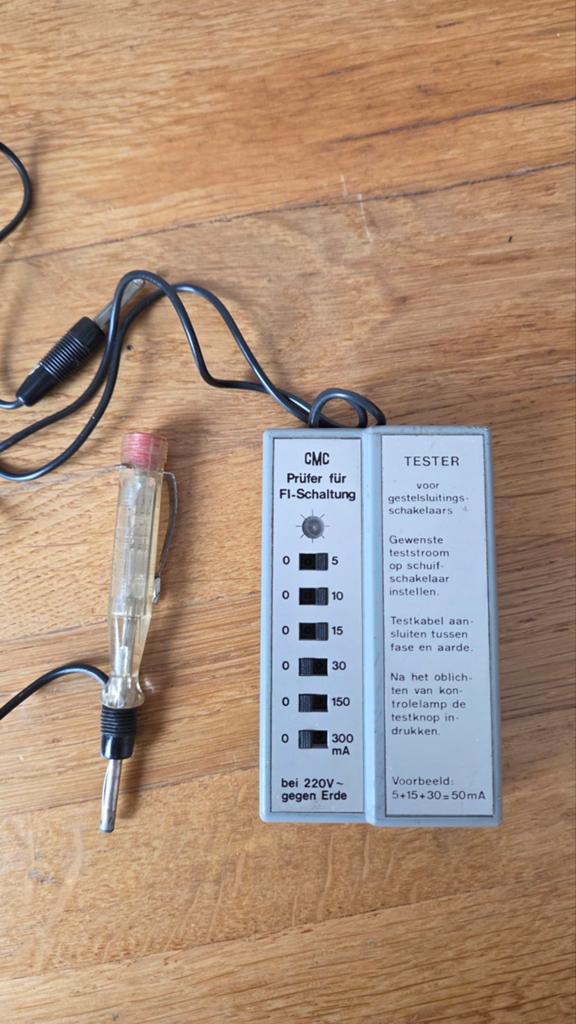CMC FI-schakeling tester / aardlekschakelaar tester, Ophalen of Verzenden, Gebruikt