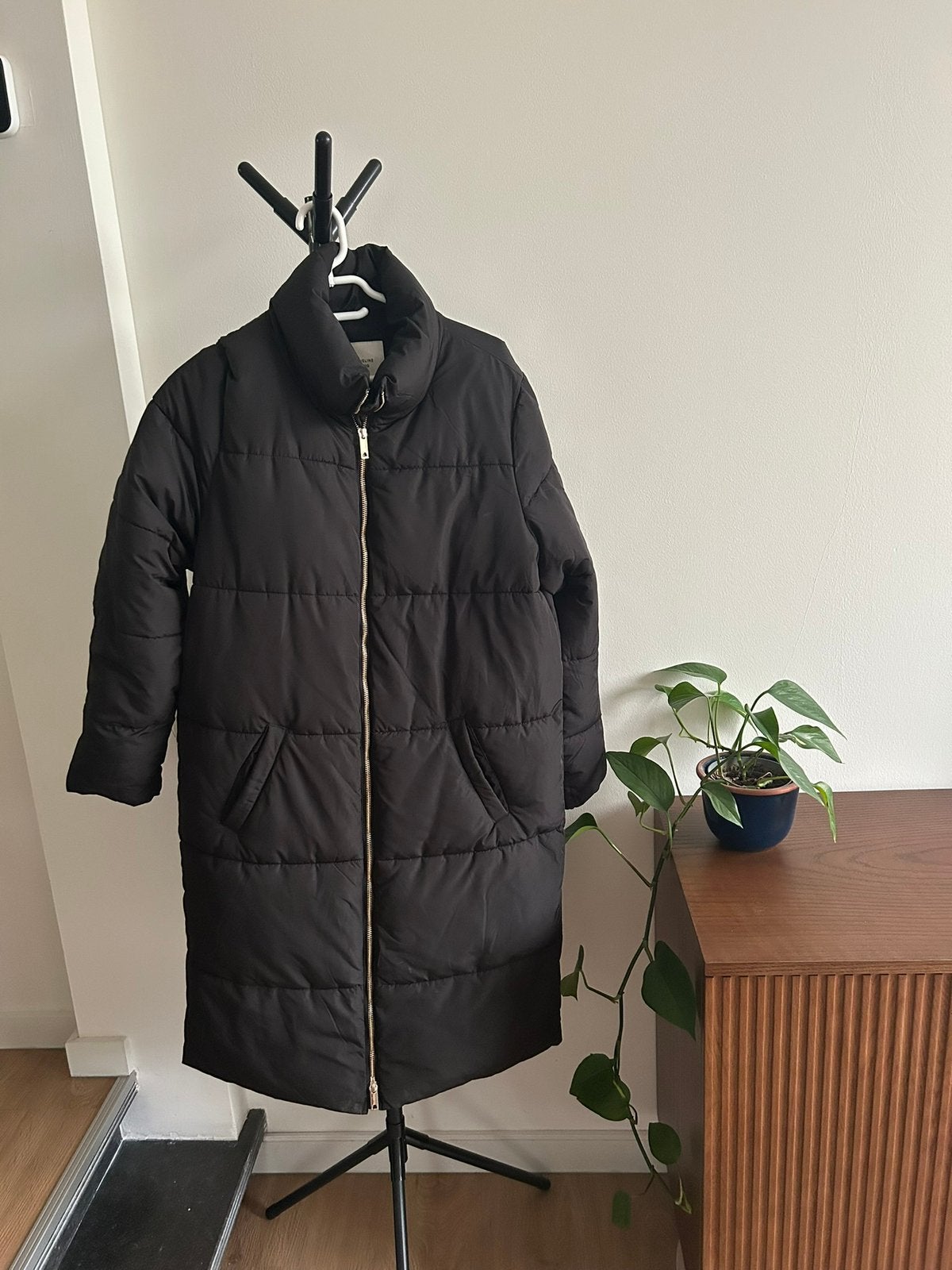 Zwarte pufferjas maat M Jacqueline de Yong, Kleding | Dames, Ophalen of Verzenden, Zo goed als nieuw, Maat 38/40 (M), Zwart