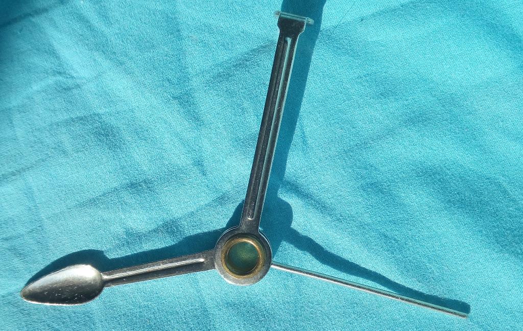 1930s TABAK PIJPEN SCHOONMAAK GEREEDSCHAP TSJECHOSLOWAKIJE, Verzamelen, Rookartikelen, Aanstekers en Luciferdoosjes, Verzenden