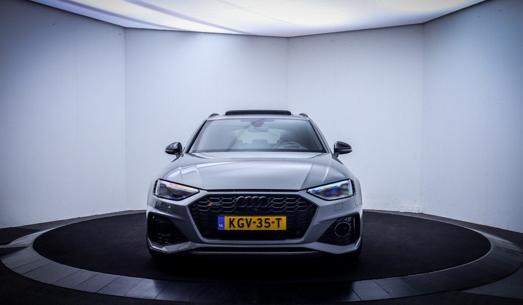 Audi RS4 Avant 2.9TFSI 450Pk Quattro PANO | B&O | RS ZETELS, Gebruikt, Zwart, 451 pk, Vierwielaandrijving
