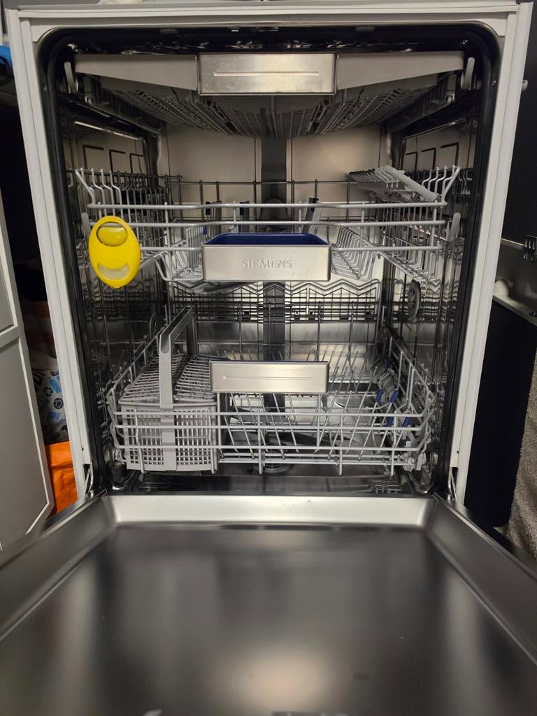 Een super mooie en goede werkende inbouw Siemens vaatwasser!, Ophalen, Inbouw, Kort programma, 85 tot 90 cm