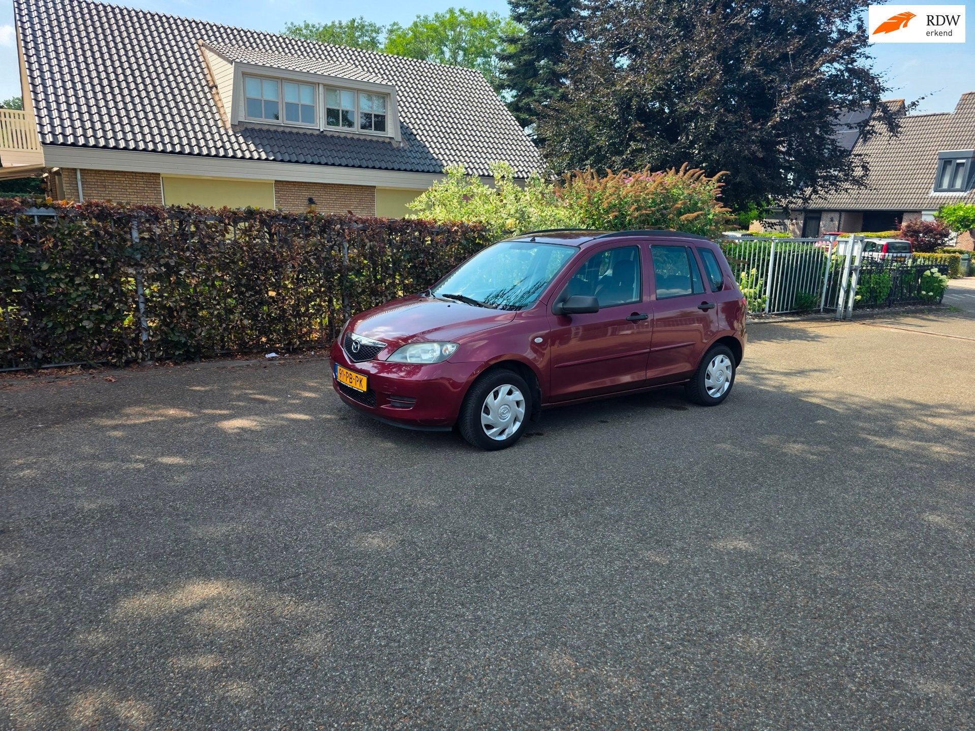 Mazda Mazda2