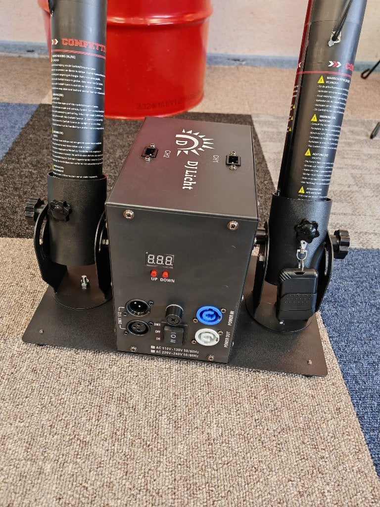 DJLicht 2 kops confetti shooter, Muziek en Instrumenten, Geluidgestuurd, ., Overige typen, Nieuw