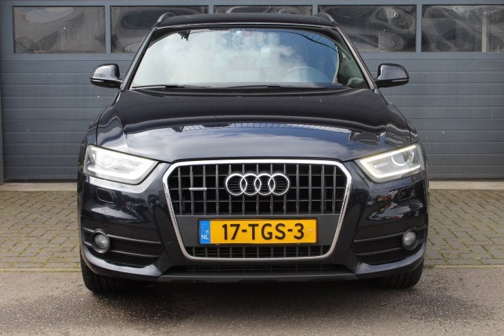 Audi Q3 2.0 TFSI Quattro 211 PK Aut. Pro Line Leder, Pano-Da, Euro 5, Gebruikt, 4 cilinders, Blauw