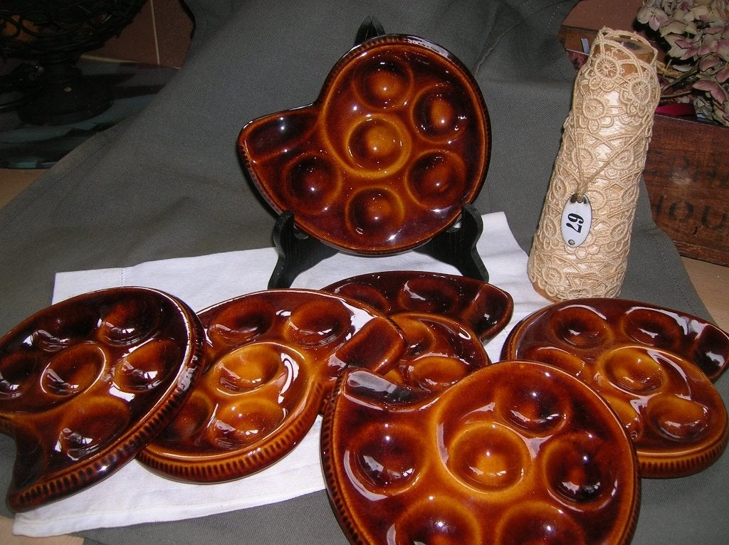 6 escargot schaaltjes bruin aardewerk model slakkenhuis, Ophalen of Verzenden, Zo goed als nieuw, Bord(en), Overige stijlen