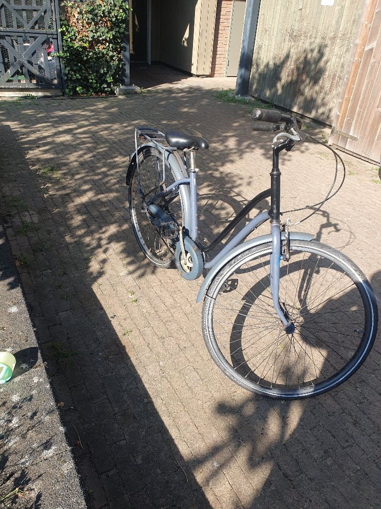 Dames fiets  voor max 1.75 (28 inch), Fietsen en Brommers, Fietsen | Dames | Damesfietsen, Gebruikt, Velgrem, 47 tot 50 cm, Ophalen