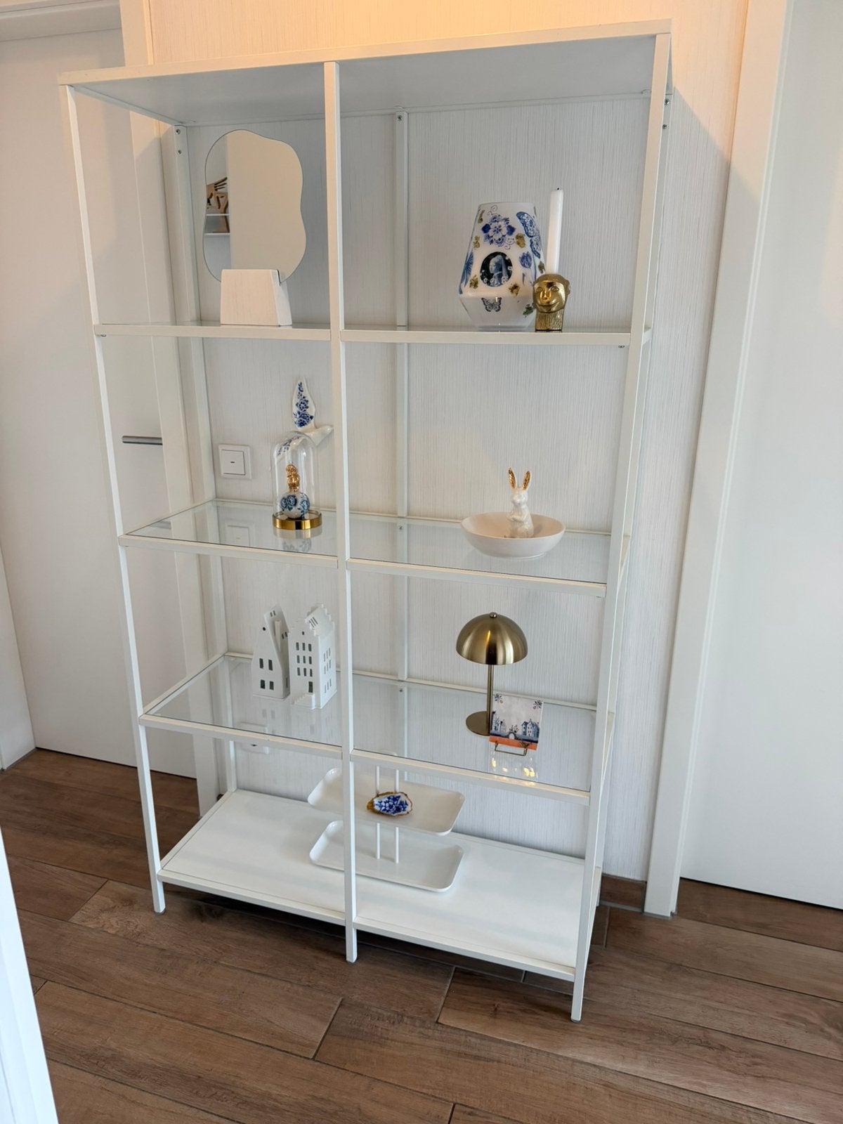 IKEA VITTSJÖ Stellingkast – Wit metaal, Huis en Inrichting, Ophalen, Met plank(en), 50 tot 100 cm, Zo goed als nieuw