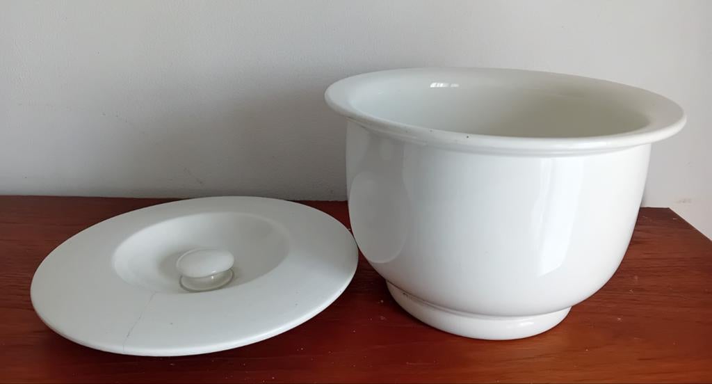 Vintage wit aardewerk Po met deksel, Antiek en Kunst, Ophalen of Verzenden