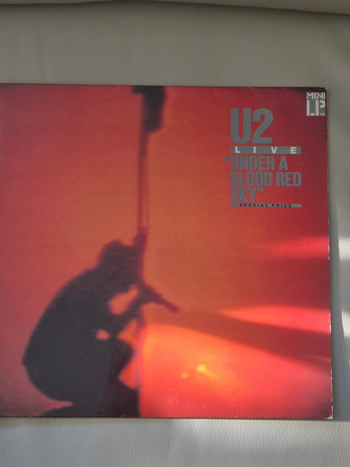 U2 - Under a Blood Red Sky (Mini LP), Rock, Gebruikt, Ophalen of Verzenden, EP