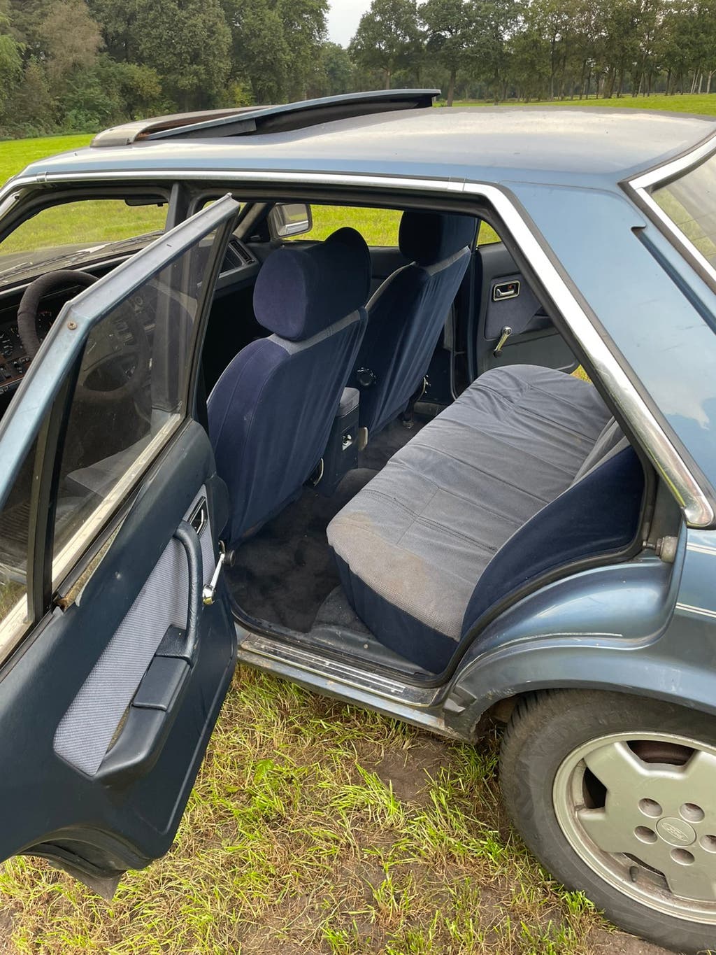 !!TE KOOP FORD GRANADA 2,3 GL AUTOMATIC!!, foto 7