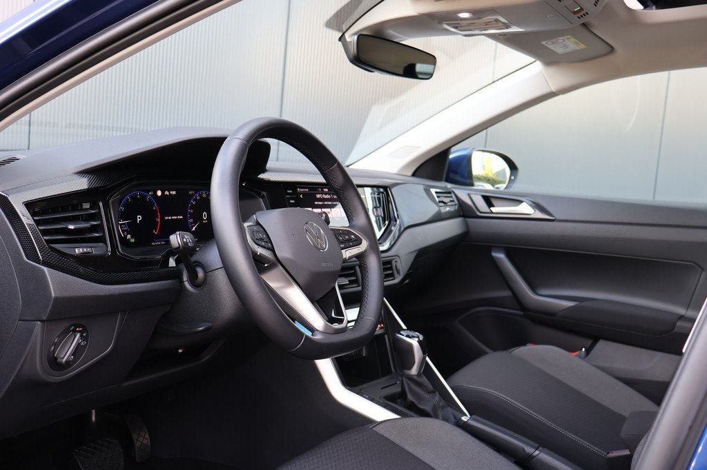 Volkswagen Taigo 1.0 TSI Life Business Automaat | Panoramada, Auto's, Volkswagen, Stof, Gebruikt, Met garantie (alle), Blauw