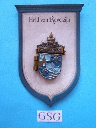 Held van Raveleijn nr. EPP50807-01, Verzamelen, Ophalen, Nieuw, Button of Speldje