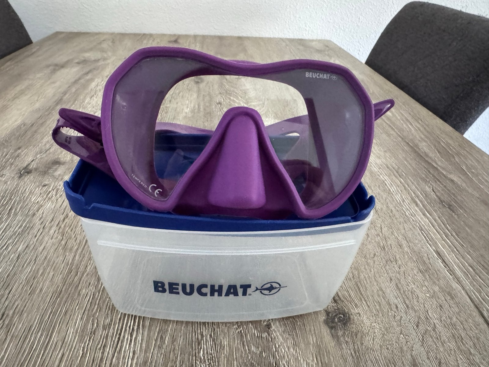 Beuchat Maxlux S Duikbril - Paars, Watersport en Boten, Duiken, Ophalen of Verzenden, Zo goed als nieuw, Duikbril of Snorkel