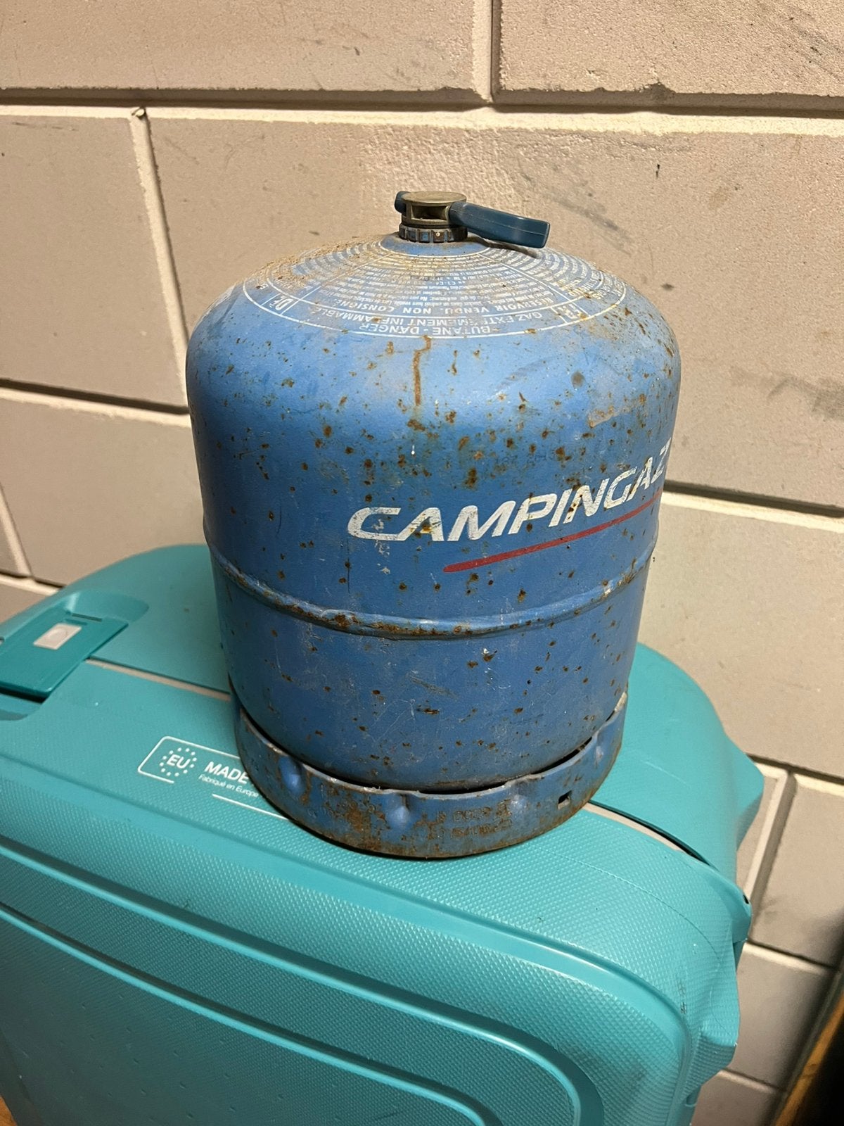 Campingaz gasfles type 907 (grootste model), Ophalen of Verzenden, Zo goed als nieuw