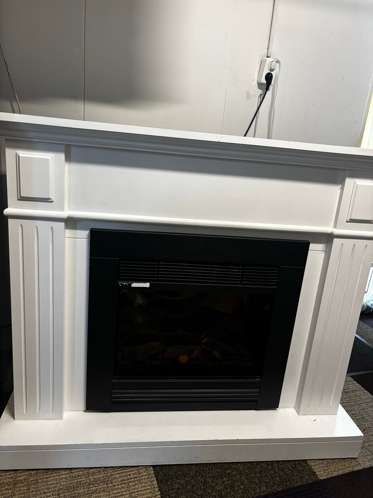 Elektrische haard Classic Fire 1800W met schouw, Ophalen, Gebruikt, Vrijstaande haard, Elektrische haard