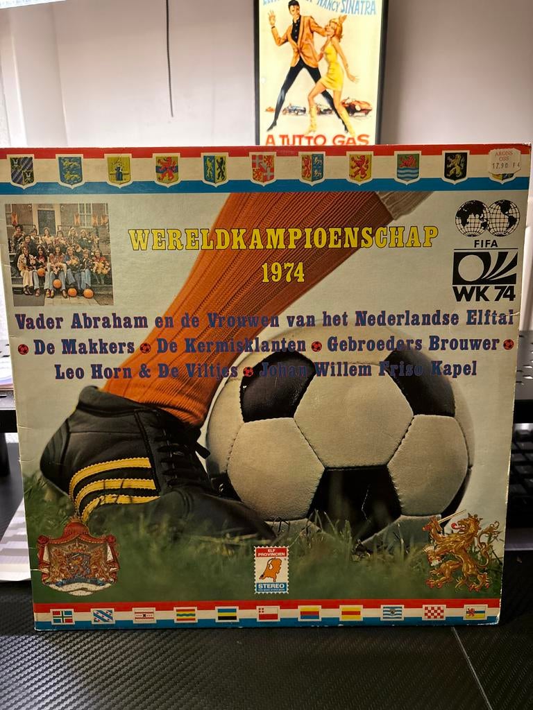 LP Wereldkampioenschap 1974 met programma en tv uitzendingen, Cd's en Dvd's, Gatefold hoes, Ophalen of Verzenden, Gebruikt, 12 inch