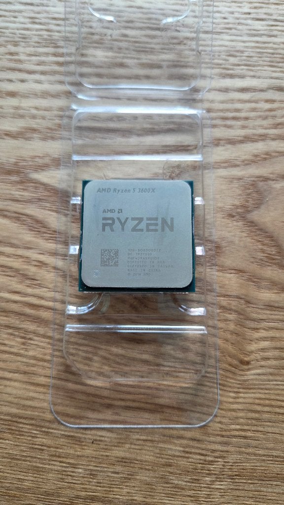 AMD Ryzen 5 3600X CPU / processor – AM4, Computers en Software, 6-core, Zo goed als nieuw, Socket AM4, 3 tot 4 Ghz