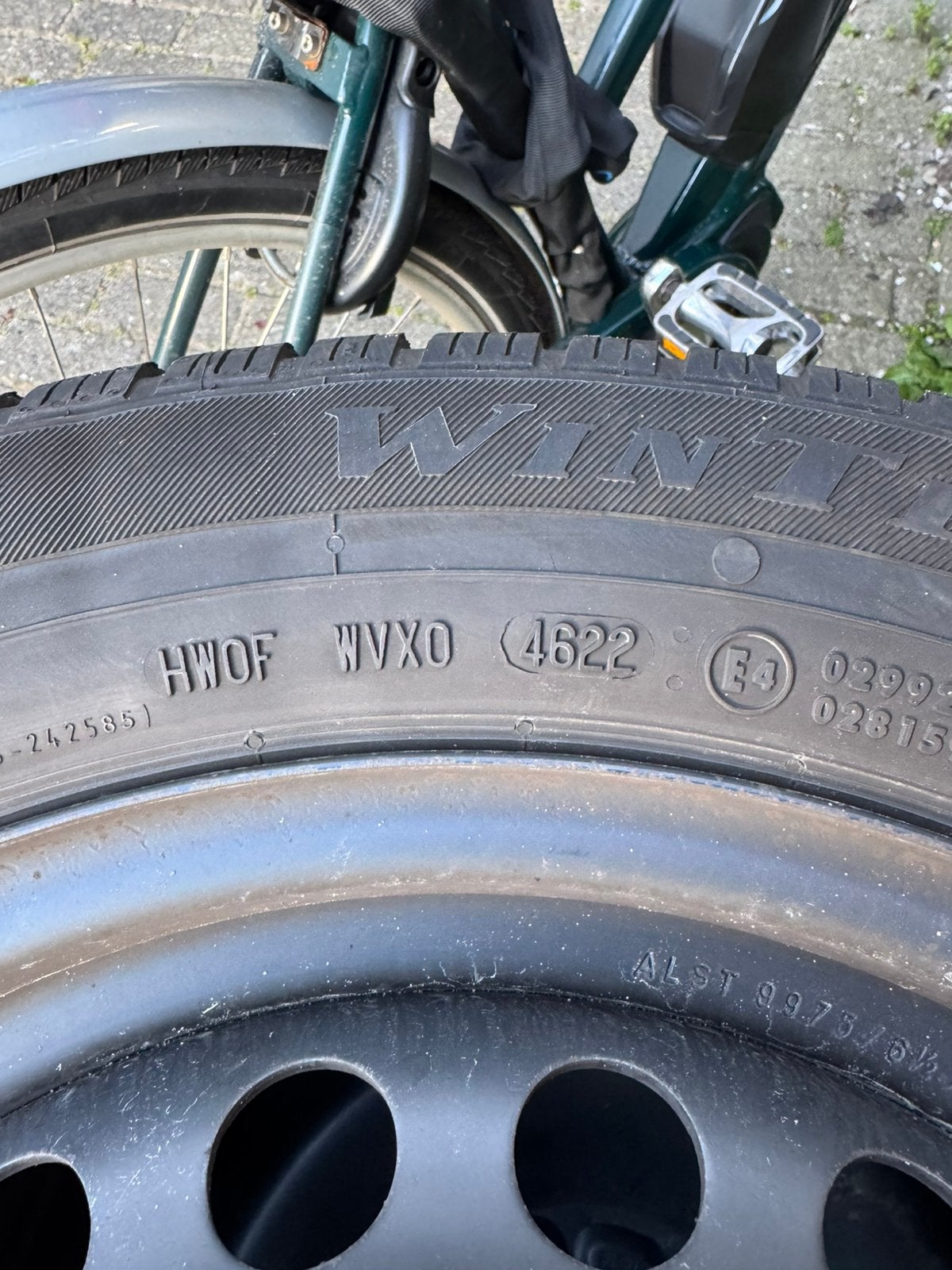 Velgen met winter/all-season banden 205/55 R16 (Ford/Volvo), Ophalen of Verzenden, Zo goed als nieuw