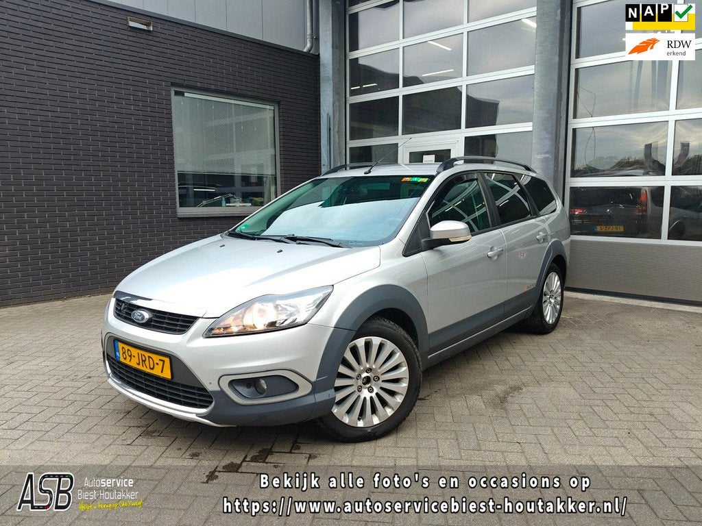 Ford Focus Wagon 1.8 Titanium Flexi Fuel | XROAD | Trekhaak, Auto's, Ford, 125 pk, Gebruikt, 4 cilinders, Overige brandstoffen