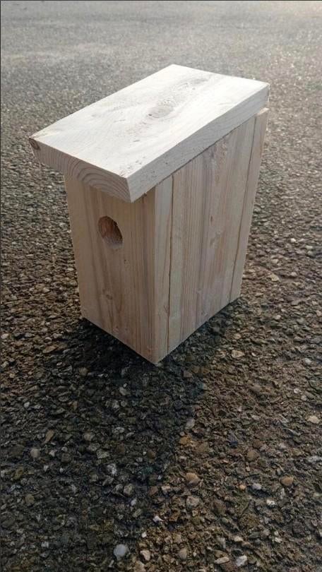 Houten vogelhuisje, Ophalen of Verzenden, Zo goed als nieuw