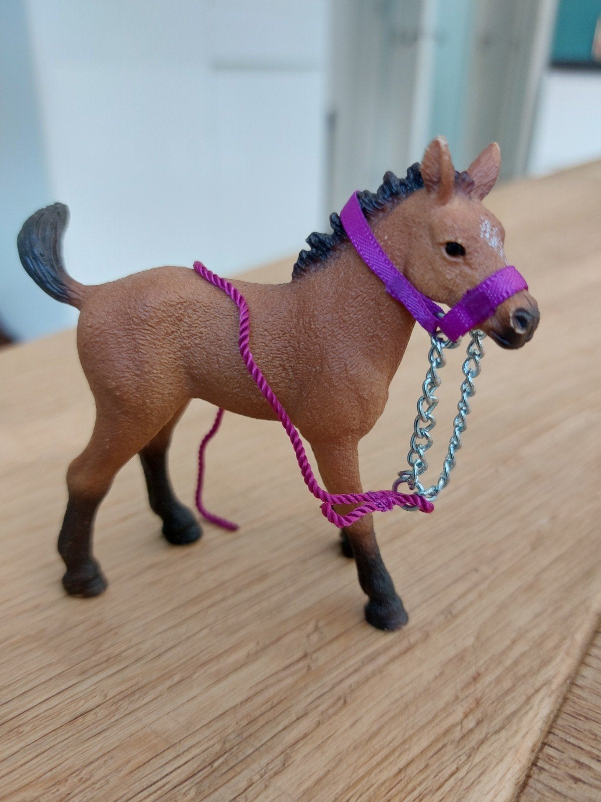 Schleich veulen met halster, Ophalen of Verzenden, Zo goed als nieuw, Jongen of Meisje