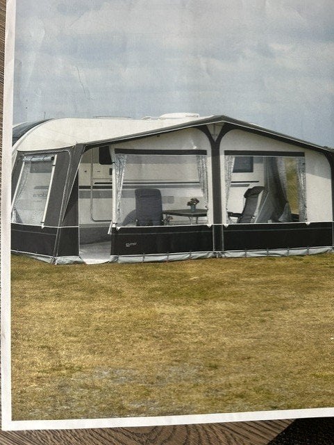 Te koop Isabella ( 2024 ) voortent + luifel A 975/G18, Ophalen, Zo goed als nieuw, Ten Cate All Season 240g/m2, Isabella