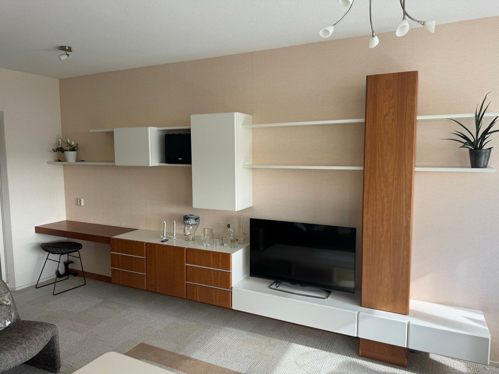 Moderne wandkast met bureau en opbergruimte, Ophalen, Gebruikt, 200 cm of meer, 300 cm of meer