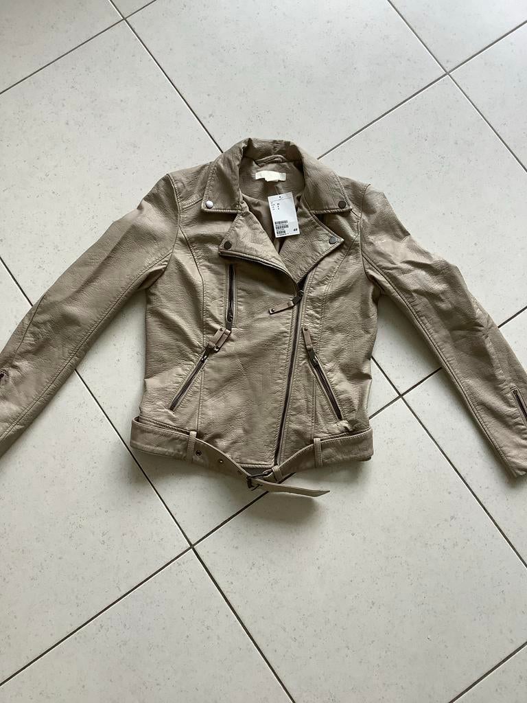 Nieuw H&M Leren Dames Jack Maat 34 met kaartje, Kleding | Dames, Ophalen of Verzenden, Nieuw, Maat 34 (XS) of kleiner, Beige
