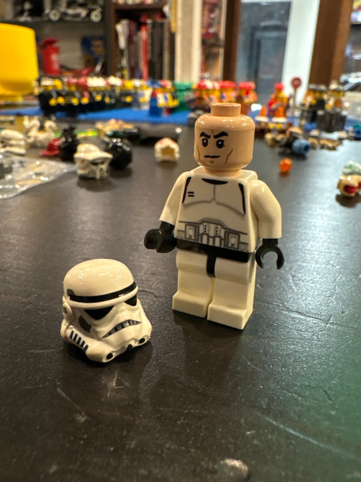 Lego Star Wars Clone Trooper minifiguur met helm, Ophalen of Verzenden, Gebruikt