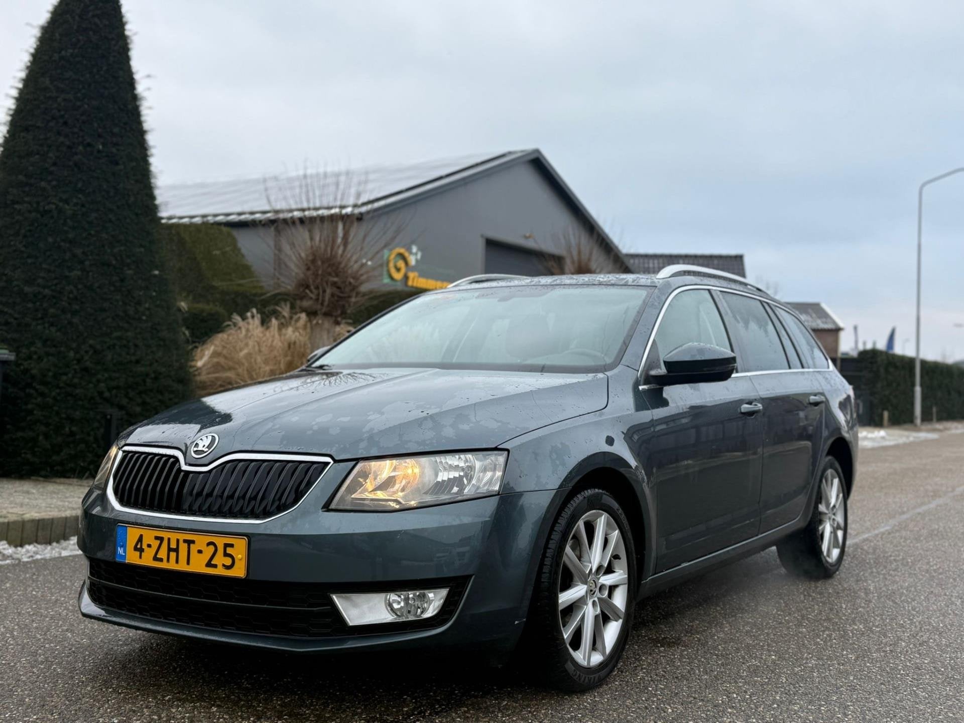 Skoda Octavia Combi 1.4 TSI Ambition Businessline 2015 Navi/, Auto's, Voorwielaandrijving, Gebruikt, Euro 6, 700 kg
