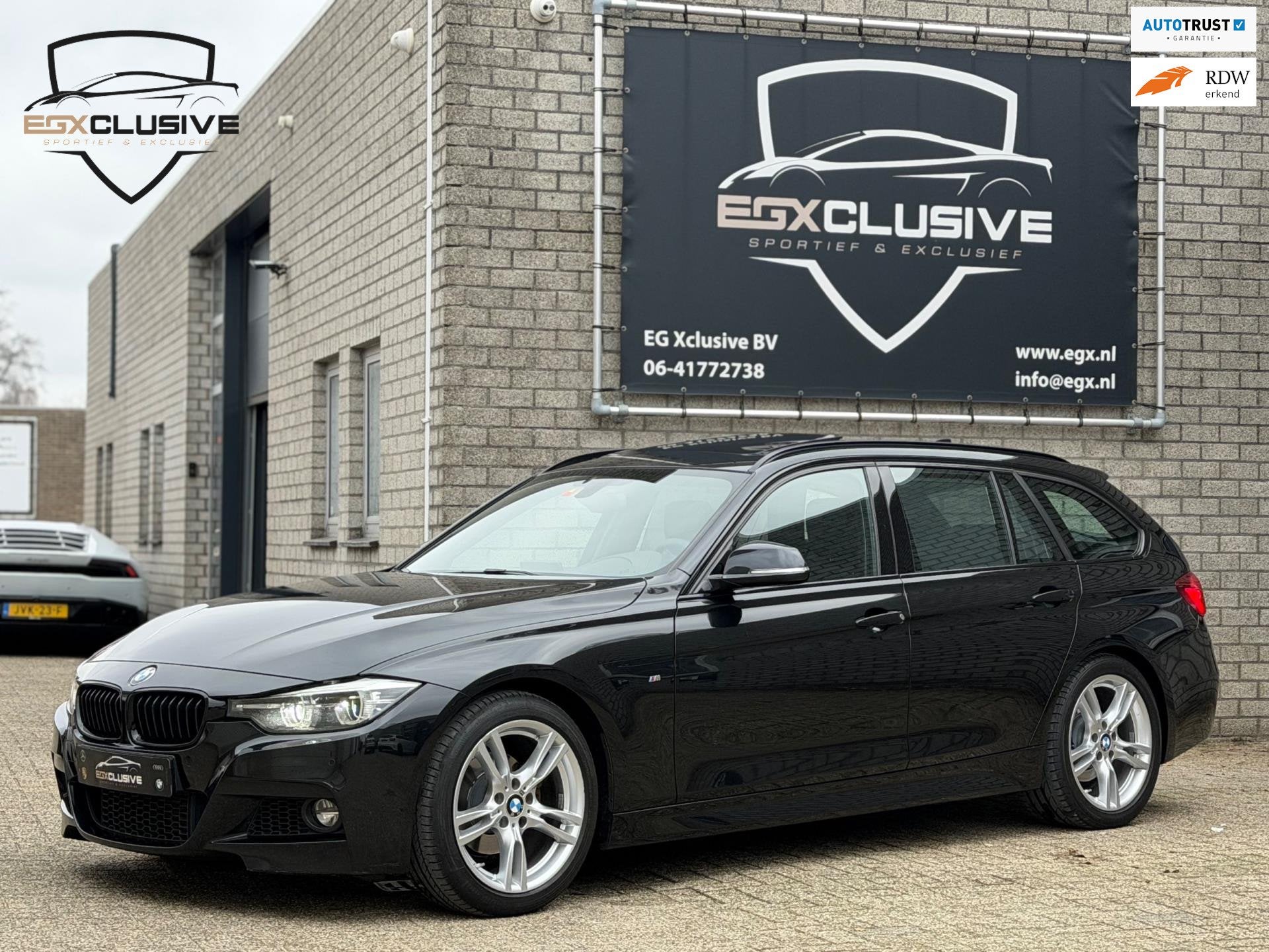 BMW 3-serie Touring 318i M Sport Pano/Virtual/M Pakket, Auto's, Automaat, Gebruikt, 1465 kg, Zwart