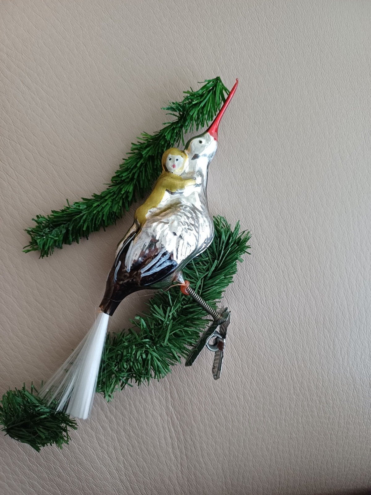 vintage kerstbal van glas ooievaar met kindje op rug, Diversen, Kerst, Ophalen of Verzenden
