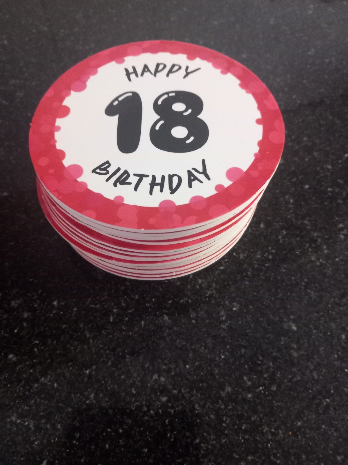 Onderzetters 'Happy 18 Birthday' - Feestelijke Decoratie, Glasonderzetter, Ophalen of Verzenden, Nieuw, Meerkleurig