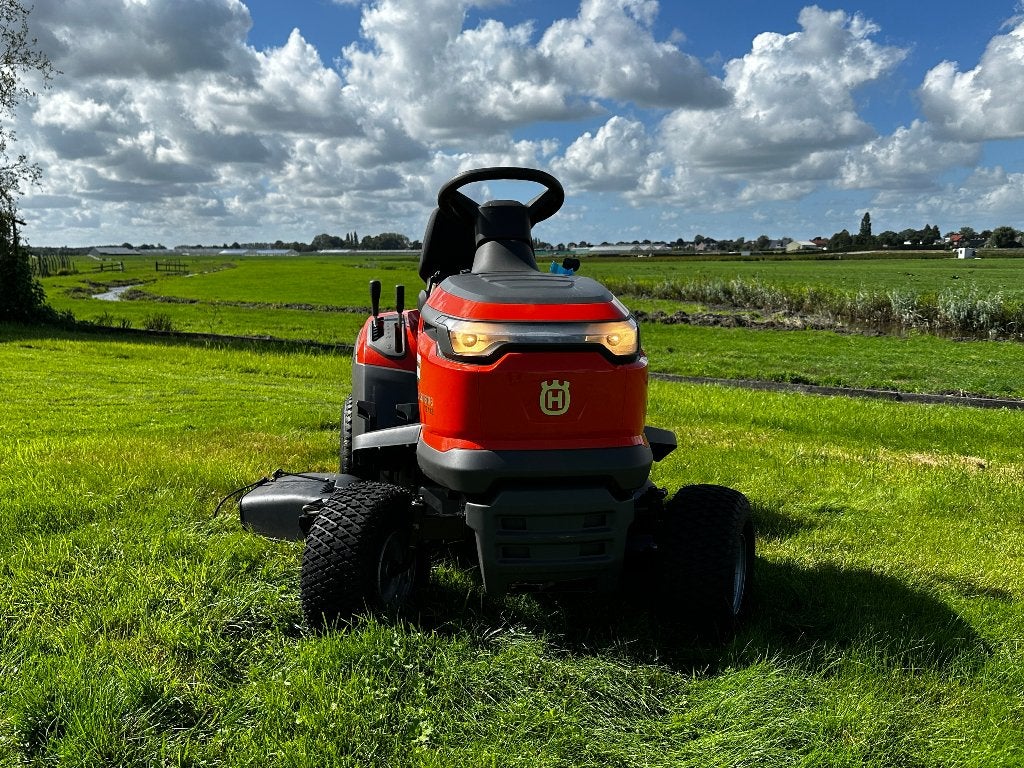 Husqvarna TS 112 – 95 cm dek – 13,8 PK – 413 cc – Hydrostaat, Elektrische starter, Ophalen of Verzenden, Zo goed als nieuw, 90 tot 120 cm
