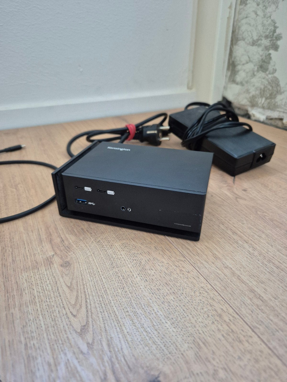 Kensington SD5560T Thunderbolt 3 / USB-C Dock Mac & Windows, Ophalen of Verzenden, Docking station, Gebruikt, Kensington