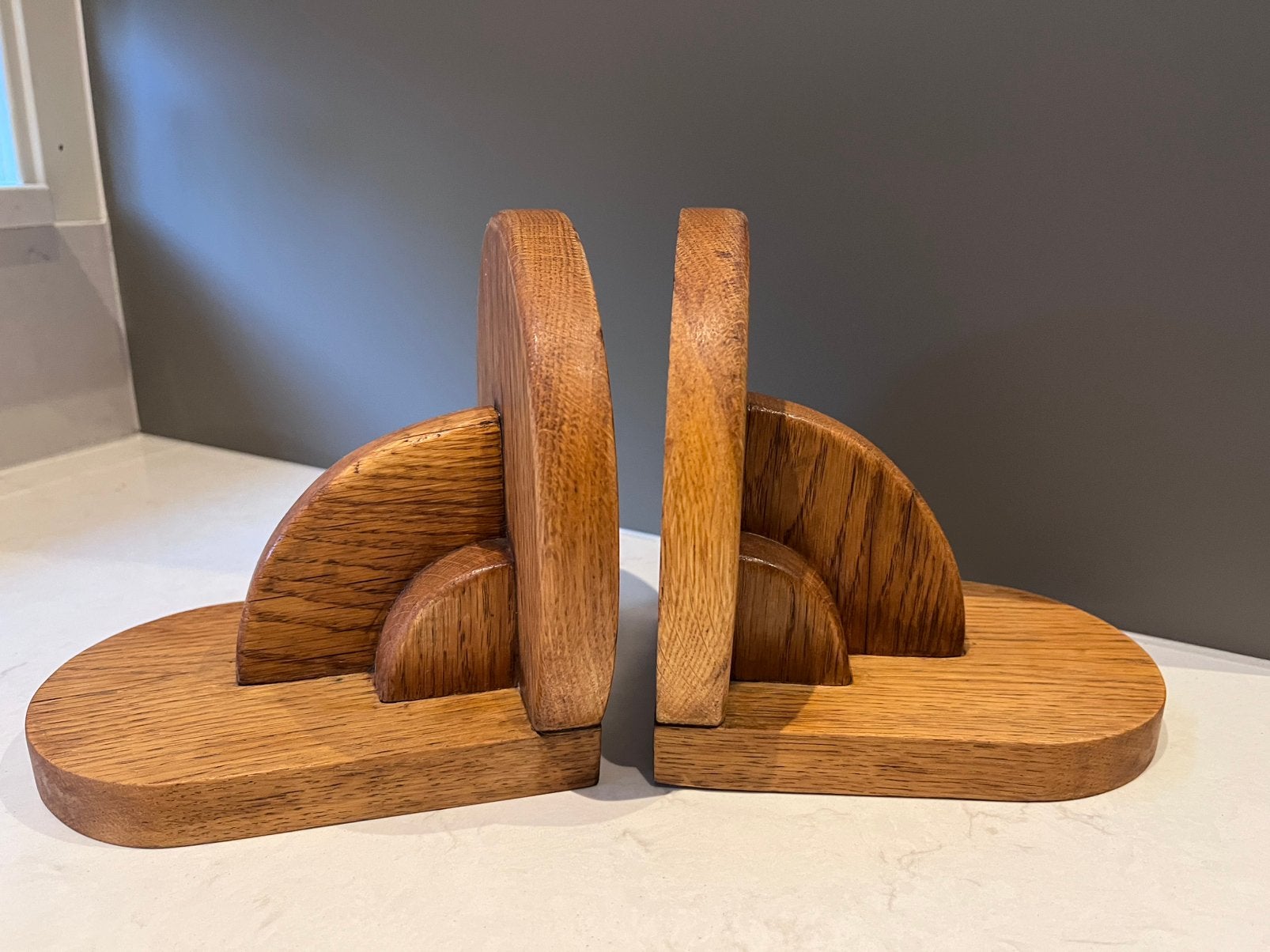 Eikenhouten set boekensteunen art deco amsterdamse school, Antiek en Kunst, Ophalen