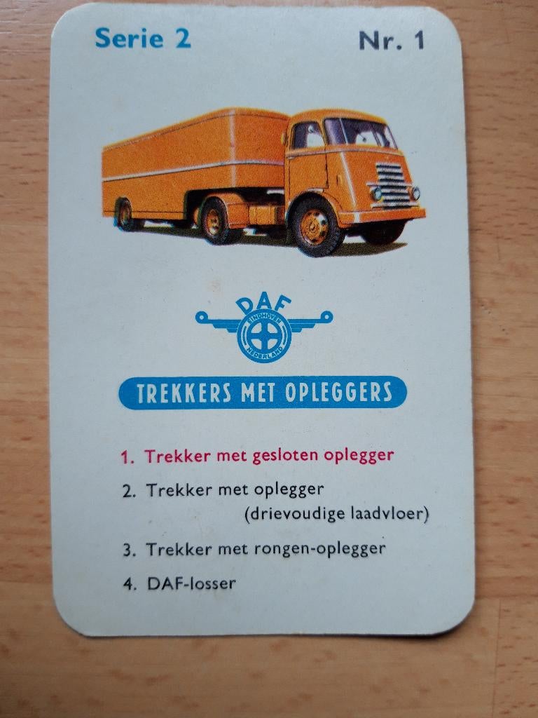DAF 7-streper trekker met gesloten trailer, kwartetkaart, Verzamelen, Automerken, Motoren en Formule 1, Zo goed als nieuw, Auto's