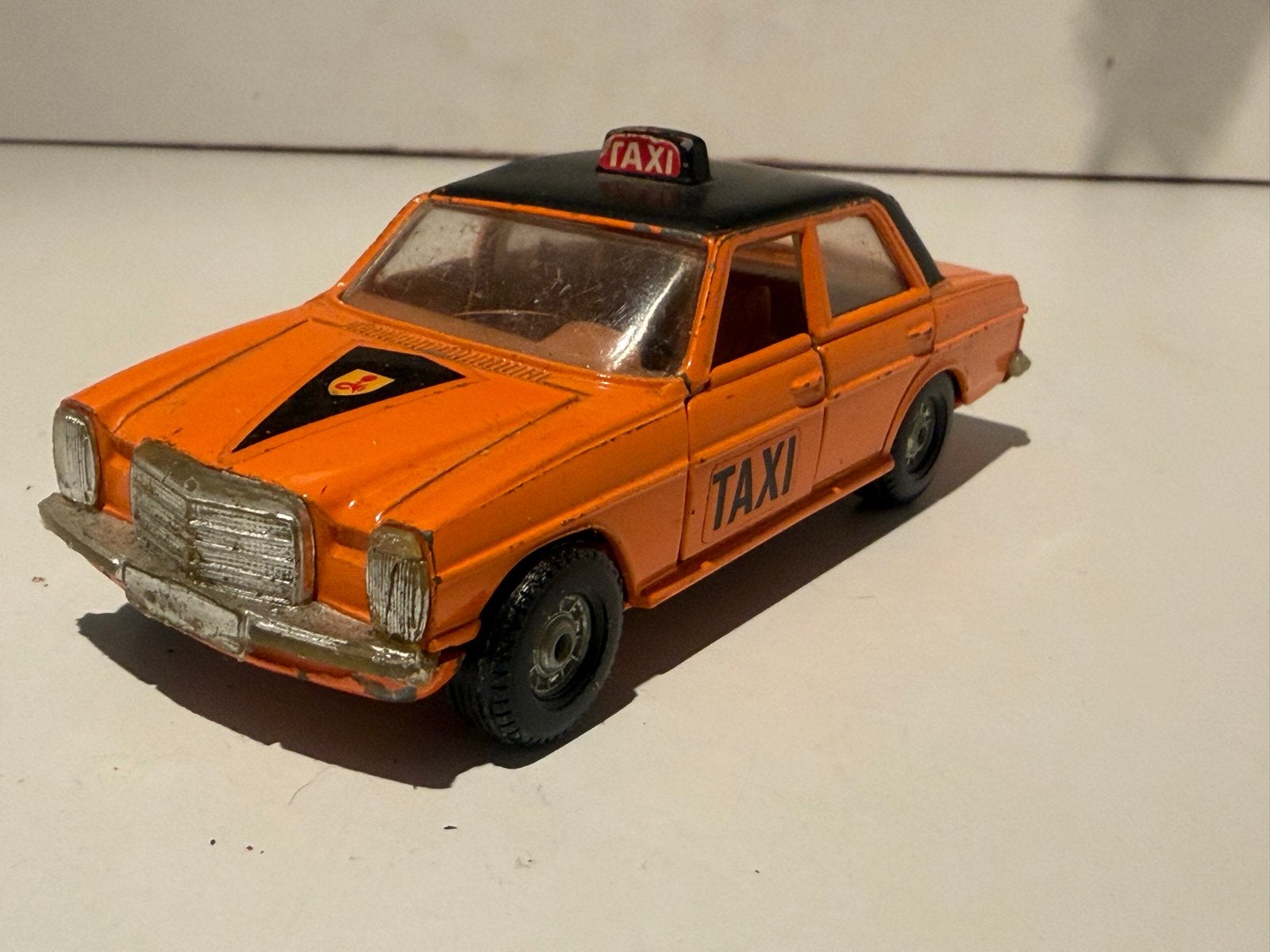 Vintage Matchbox Mercedes 240D Taxi Speelgoedauto, Ophalen of Verzenden, Gebruikt, Overige typen