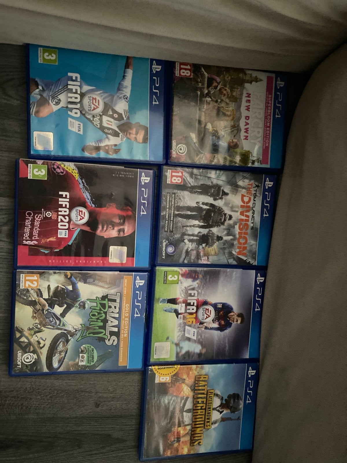 PS4 Games Bundel: FIFA, Far Cry, The Division, Trials, PUBG, Online, Gebruikt, Vanaf 18 jaar, Overige genres