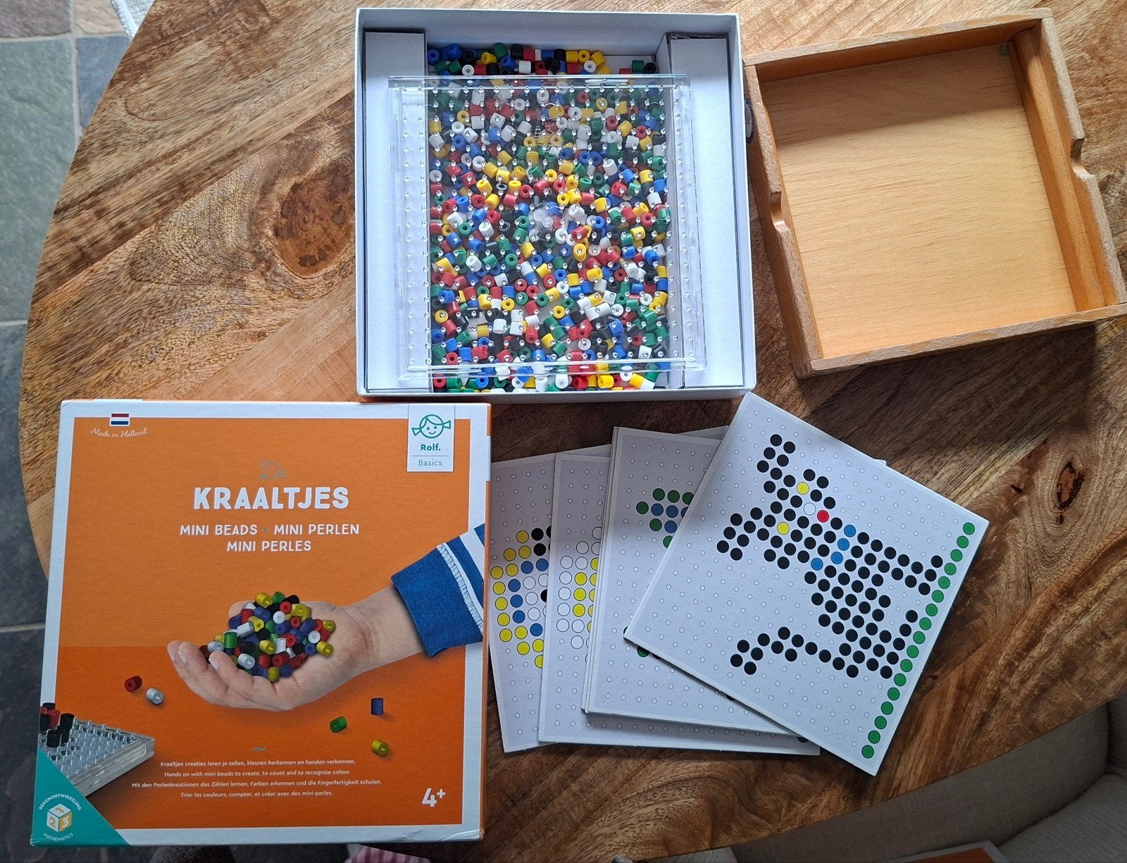 Rolf basis kralenplank doos met extra houten kralenbak, Ophalen of Verzenden, Zo goed als nieuw