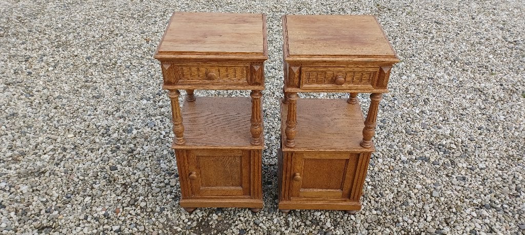 1220, set van 2 antieke eikenhouten nachtkastjes te koop, Ophalen