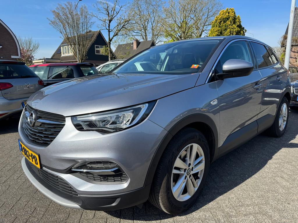 Opel Grandland X 1.2 Turbo Business Executive 131pk,Apk 18/6, Auto's, Voorwielaandrijving, USB, Gebruikt, 1199 cc