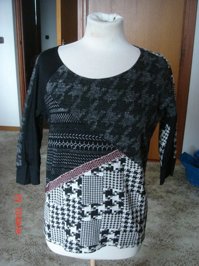 DESIGUAL mooie grijze trui , maat S, Maat 38/40 (M), Meerkleurig, Ophalen of Verzenden, Zo goed als nieuw