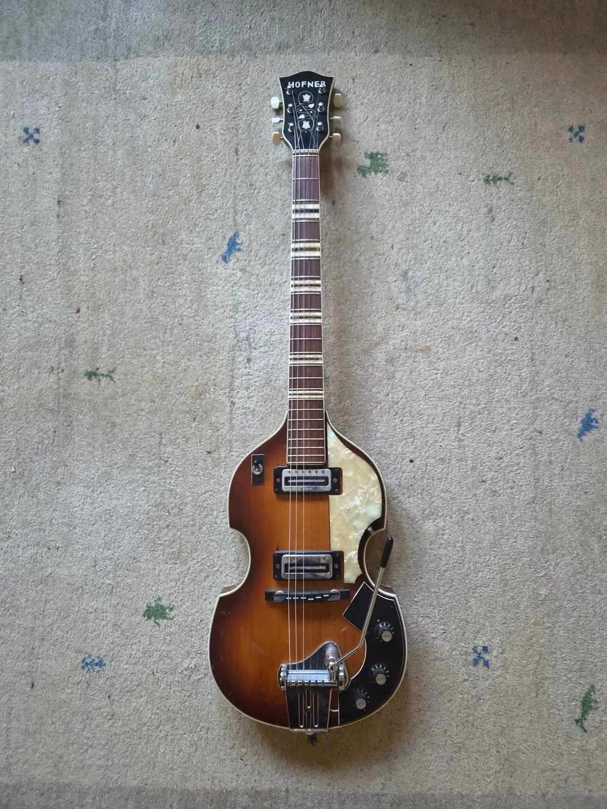 Höfner 459 VTZ Violin Sunburst (Vintage 60's), Muziek en Instrumenten, Ophalen, Gebruikt, Hollow body, Overige merken